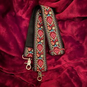 Adjustable guitar strap/ bag strap